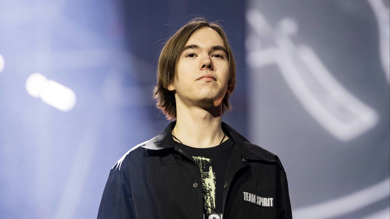 深圳DYG人员变动公告：中单选手小明在选秀中被DYG选中