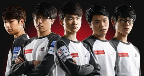 Astralis 通过击败 BIG 晋级 PGL Cluj-Napoca 2025 的季后赛；