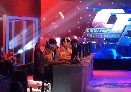 还是不行？knight飞机伤害哈人 哥哥妹妹狂送不止 BLG3-1TES